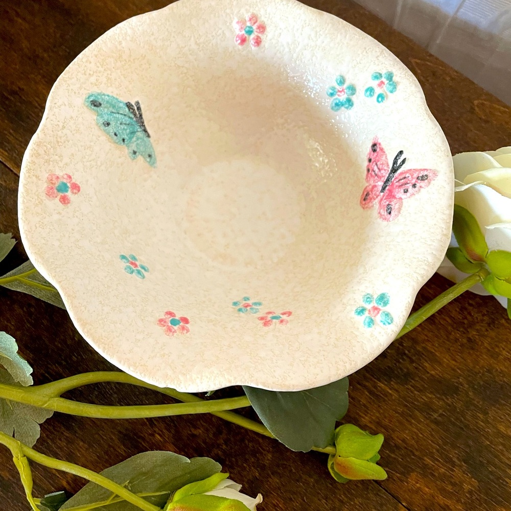 Vintage Hull Pottery 1956 Butterly Bowl